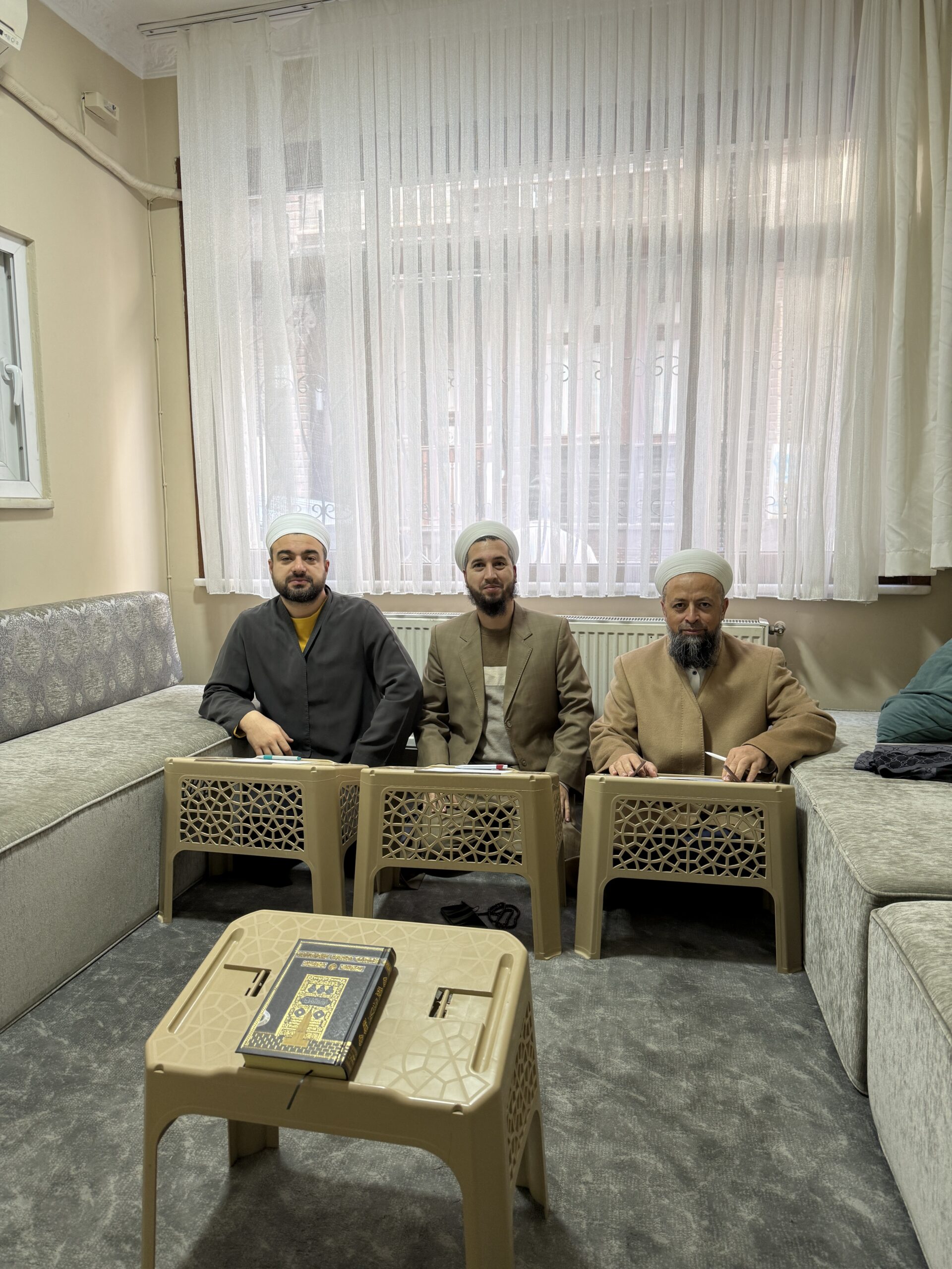 Kumrulu Erkek Kuran Kursu