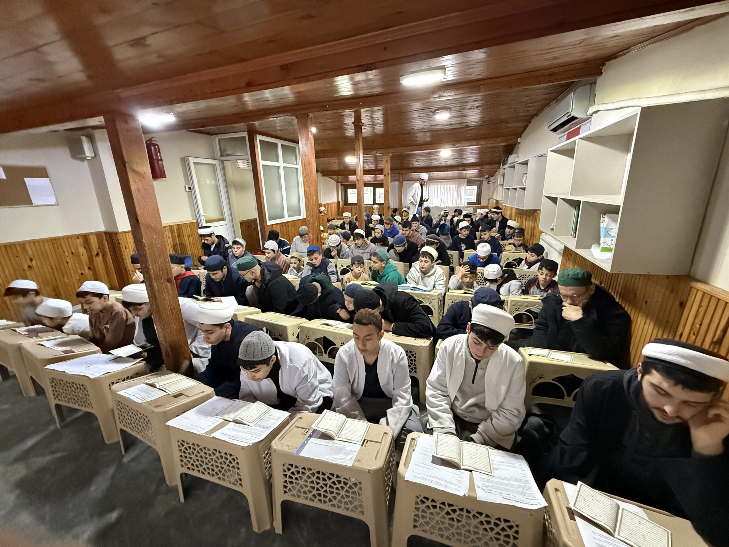 Kumrulu Erkek Kuran Kursu